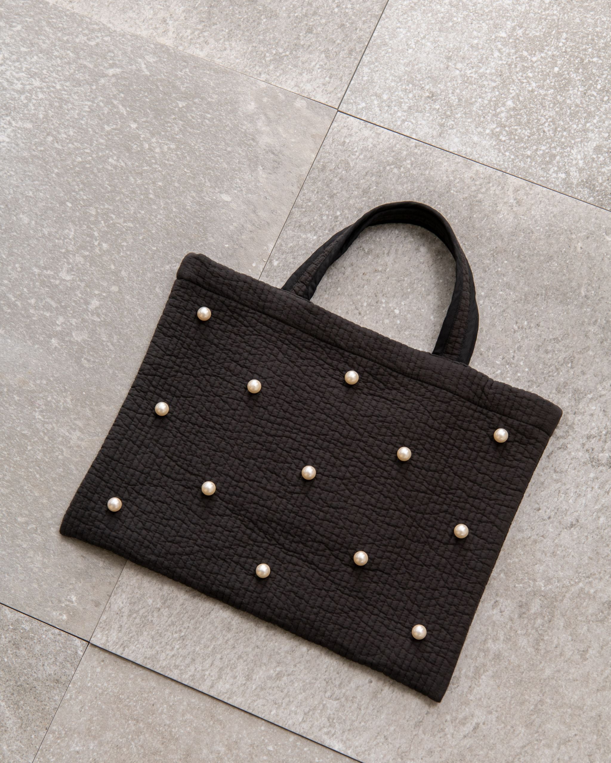 Perle nubi tote bag petit (ﾊﾟｰﾙﾄｰﾄﾌﾟﾃｨ)