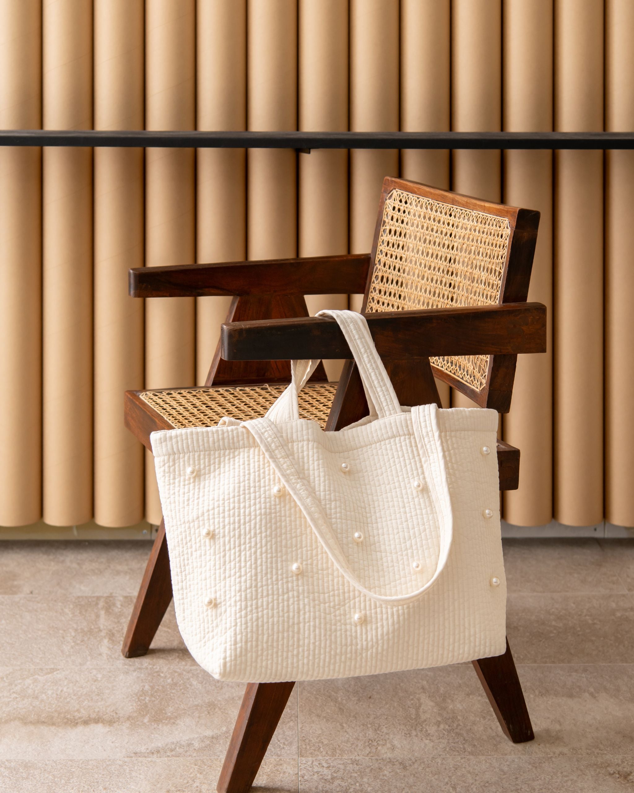 Perle nubi tote bag Grand(ﾊﾟｰﾙﾄｰﾄｸﾞﾗﾝﾄﾞ)