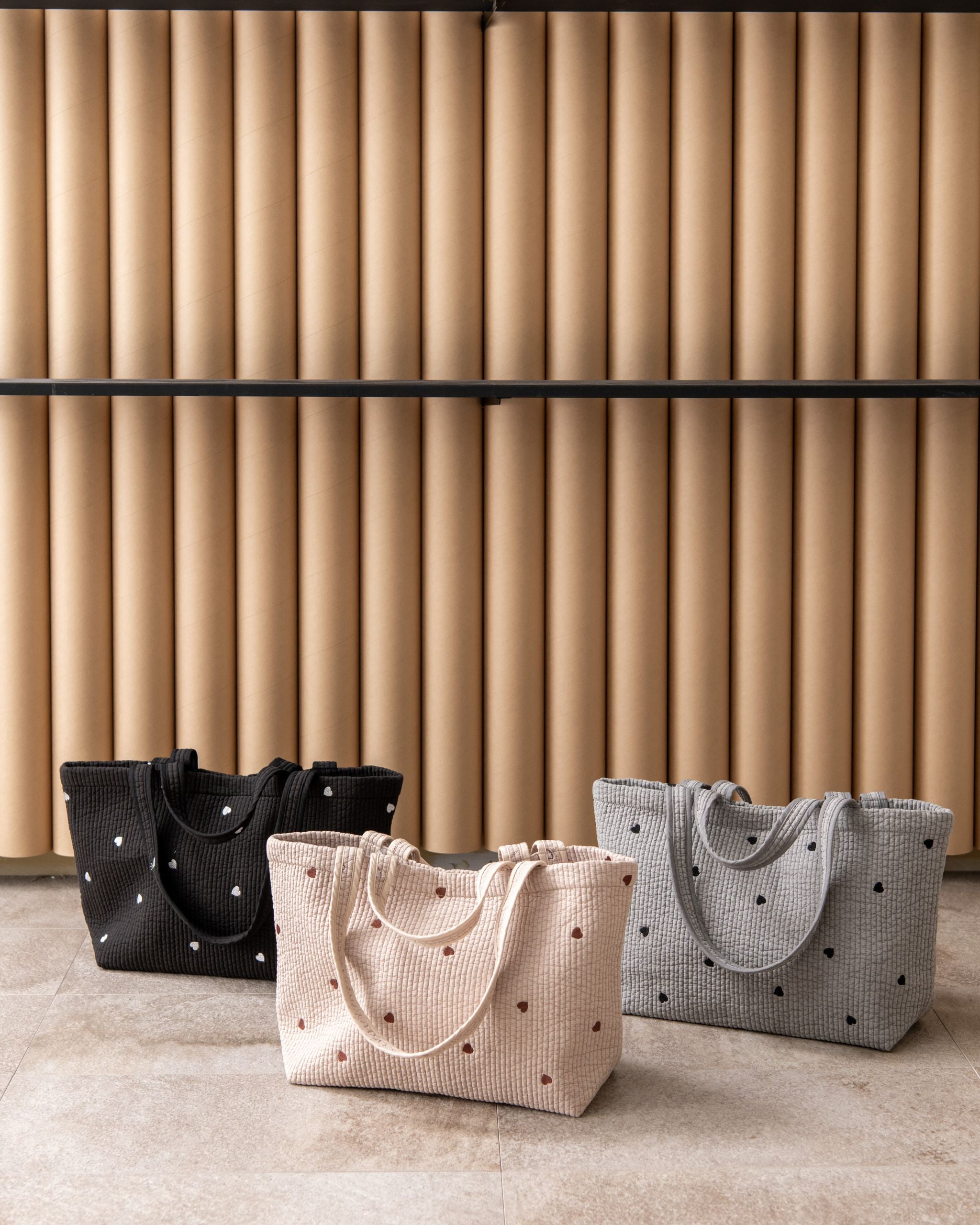 Petit heart nubi bag large(ﾌﾟﾃｨ ﾊｰﾄﾗｰｼﾞ)
