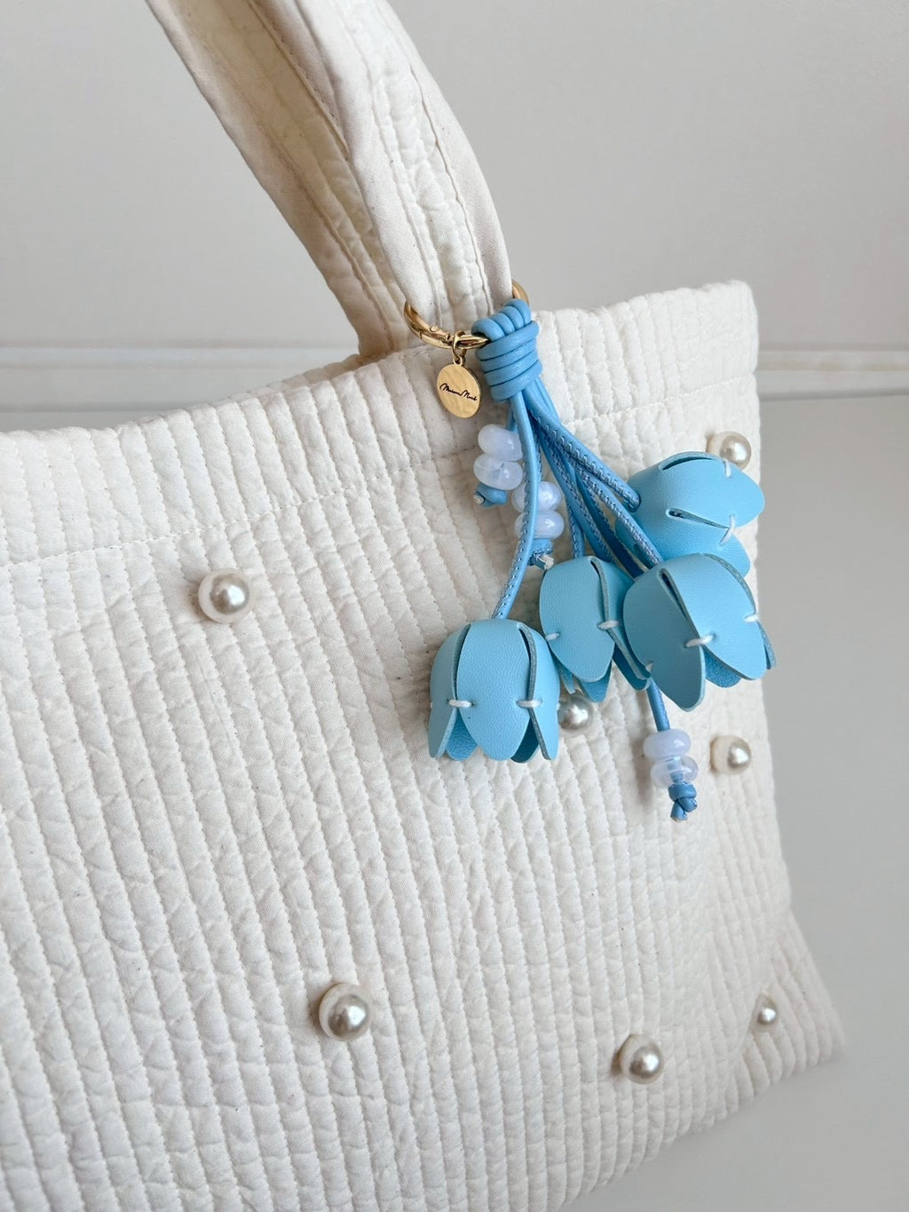 Noaé muguet charm(ﾉｱｴﾐｭｹﾞﾁｬｰﾑ)
