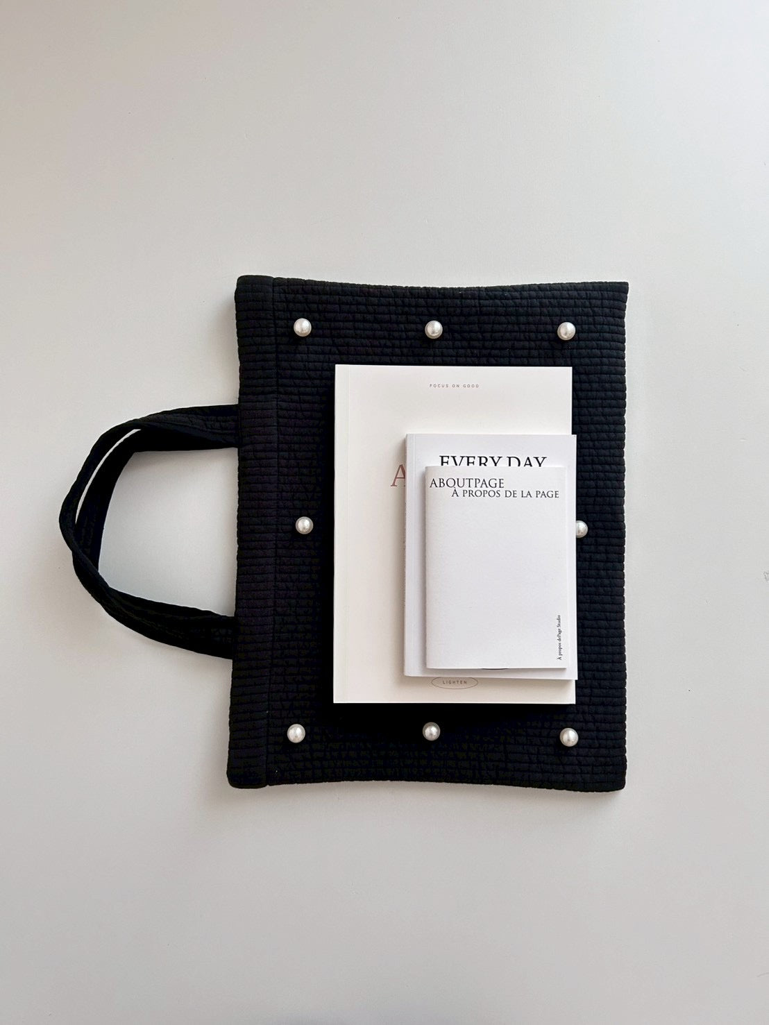 Perle nubi tote bag petit (ﾊﾟｰﾙﾄｰﾄﾌﾟﾃｨ)
